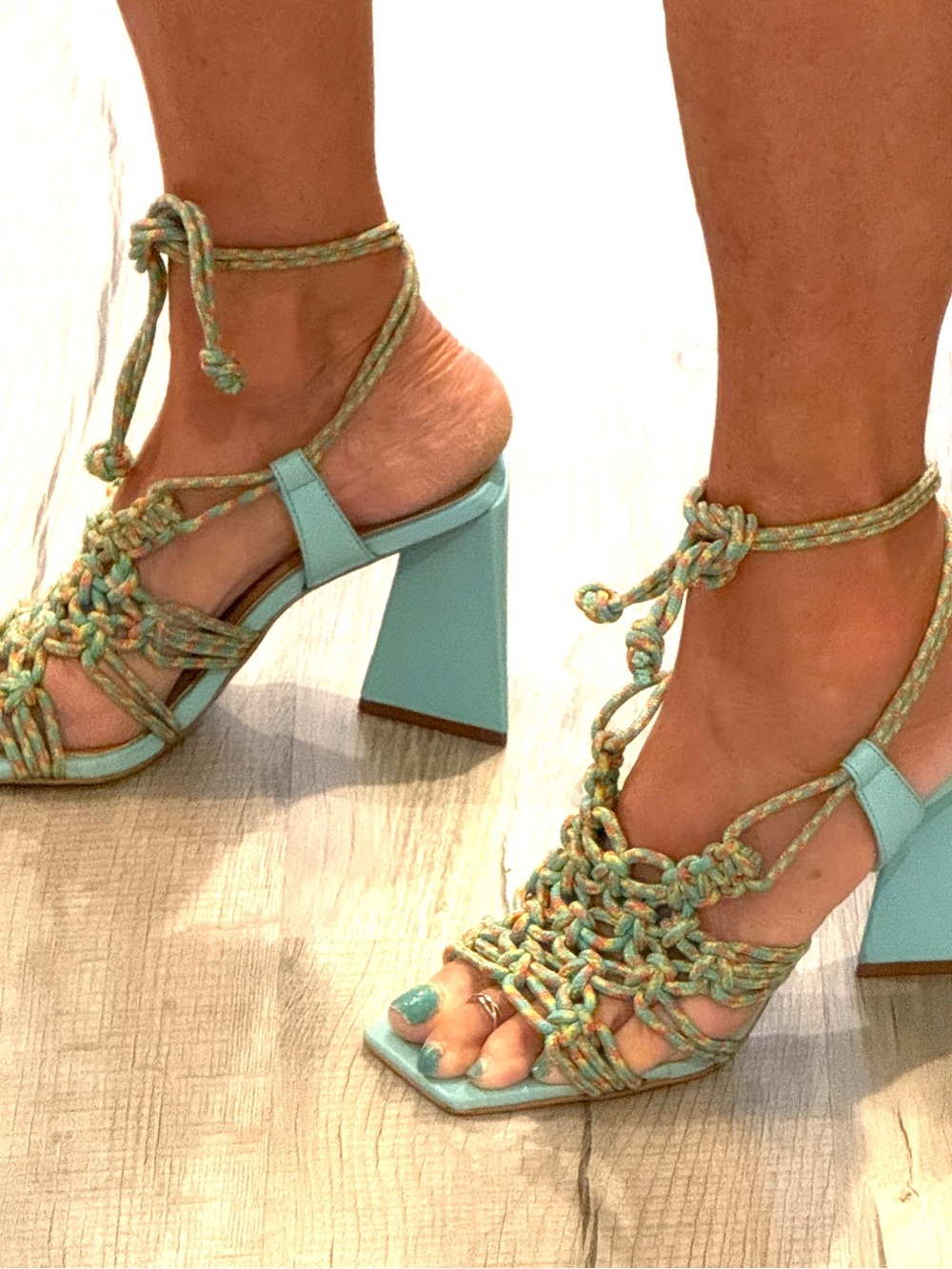 Chunky geometric heels - Picture 8 of 13